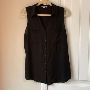 Sleeveless Two Pocket Portofino Shirt
